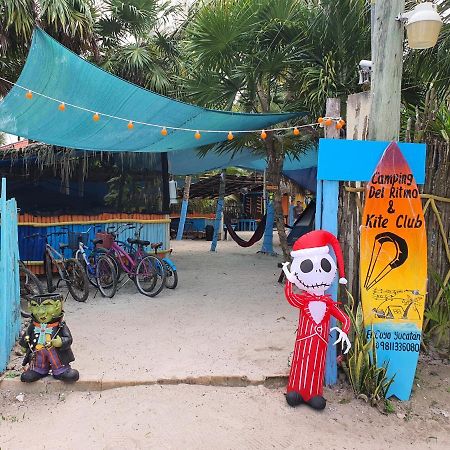 Camping Del Ritmo & Kite Club Hotel Ел Куйо Екстериор снимка